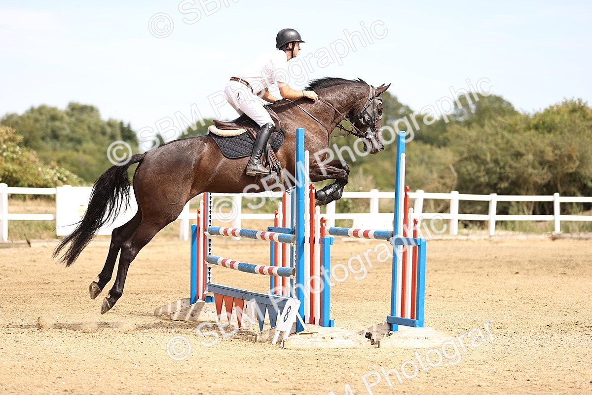 SBM_001114 - Class 4 - Senior Discovery - 1.00m Open