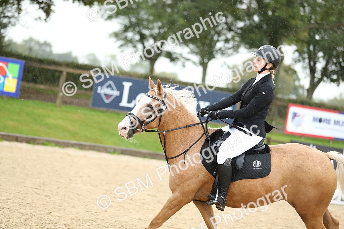 SBM_00964 - J27 - Senior Horse & Pony 50cm Championships