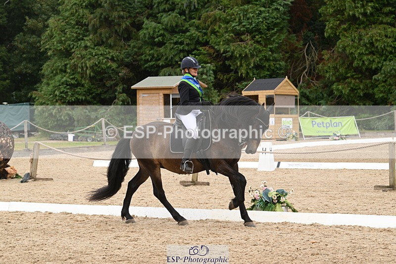 250719A-161231-08120 - Saturday Presentations