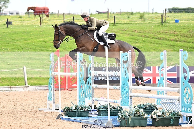 260507-102648-01512 - Cls 1 Snr Foxhunter