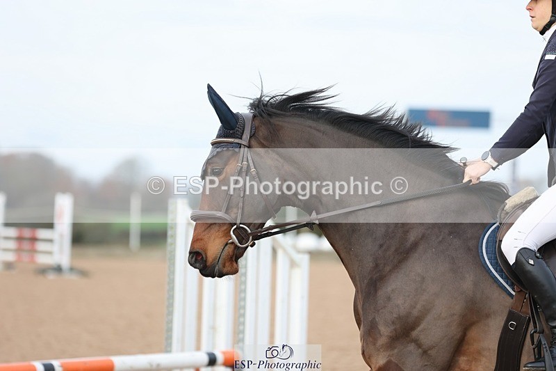 241117X-093016-03366 - Cls 25&26s 70cm