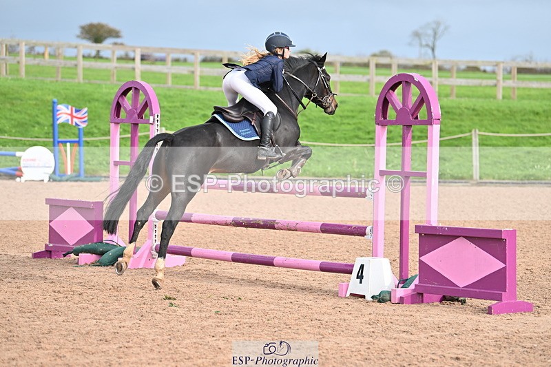 231029A-134455-03597 - Springboard 128cm & 138cm