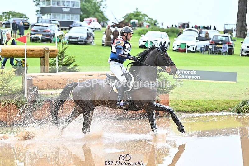 240526-145149-24226 - 514-CROSSBORDER_RADAR_LOVE-Raf_Kooremans