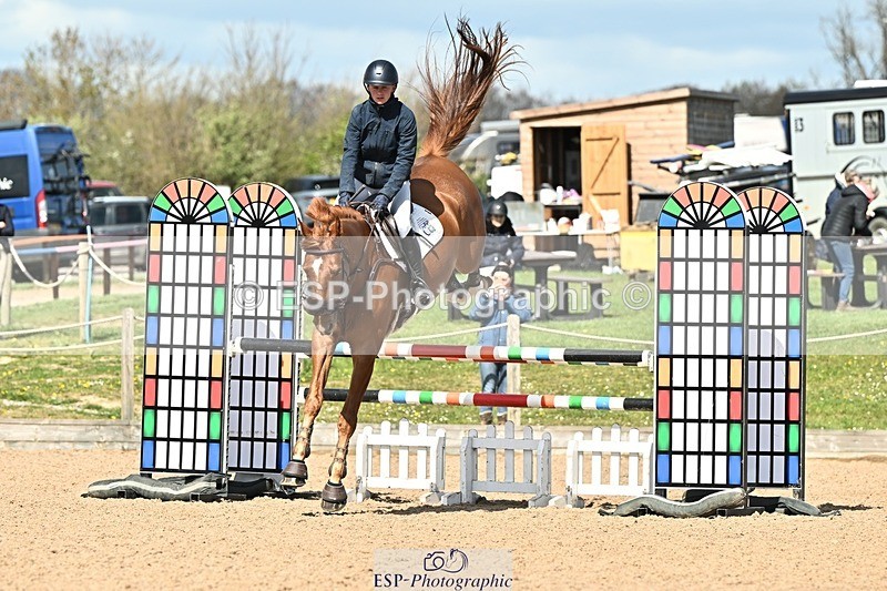 250416-145710-01545 - Cls 6 Foxhunter and 1.20m