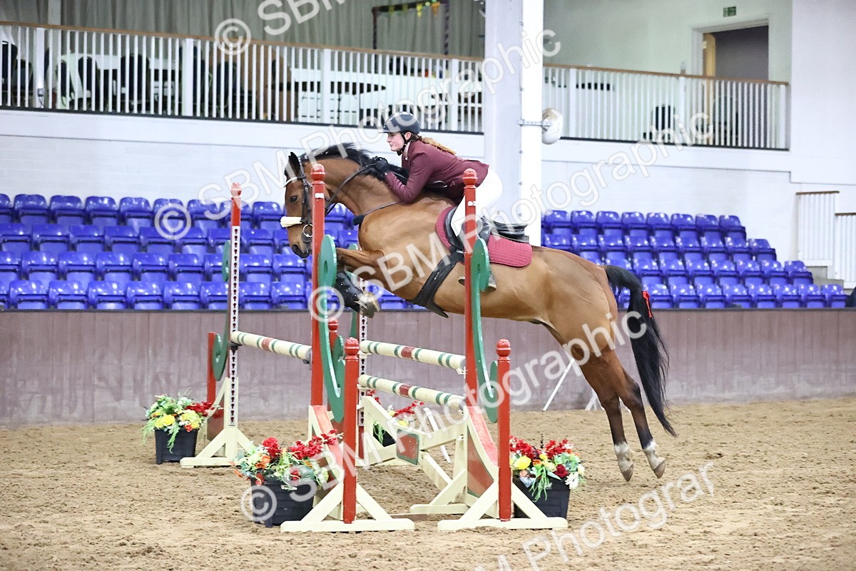 SBM_2597 - Class 9 - Senior Newcomers/ 1.10m Open