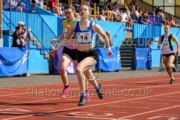 East25Sun-911589 - Track Female