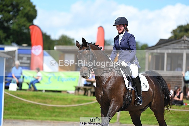 230811-122005-01247 - Cls 4 Adv Medium Silver