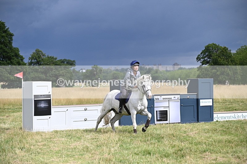 WJ6_2593 - Time at Jump 09:23 to 11:05