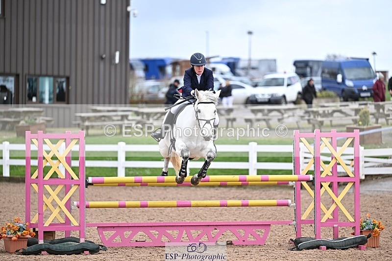 260313-132644-00558 - Cls 10+11 85cm and 95cm Amateur Quali