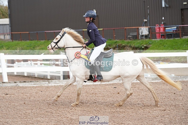 251026-123157-02425 - Cls 4 Pony Winter Novice + 80cm Open