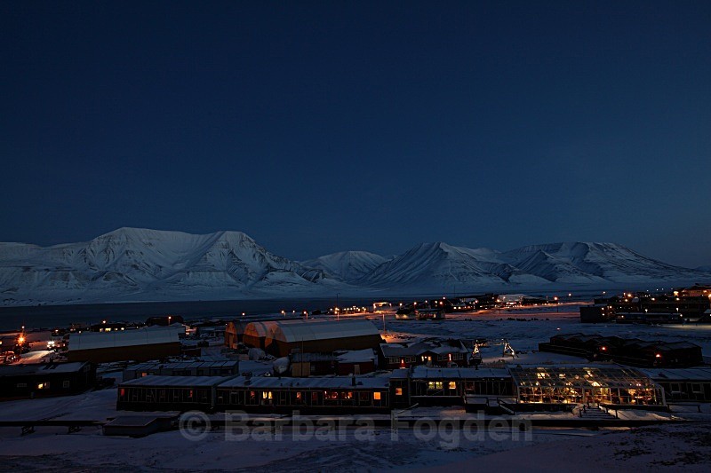 Longyearbyen 4947 - Polar night