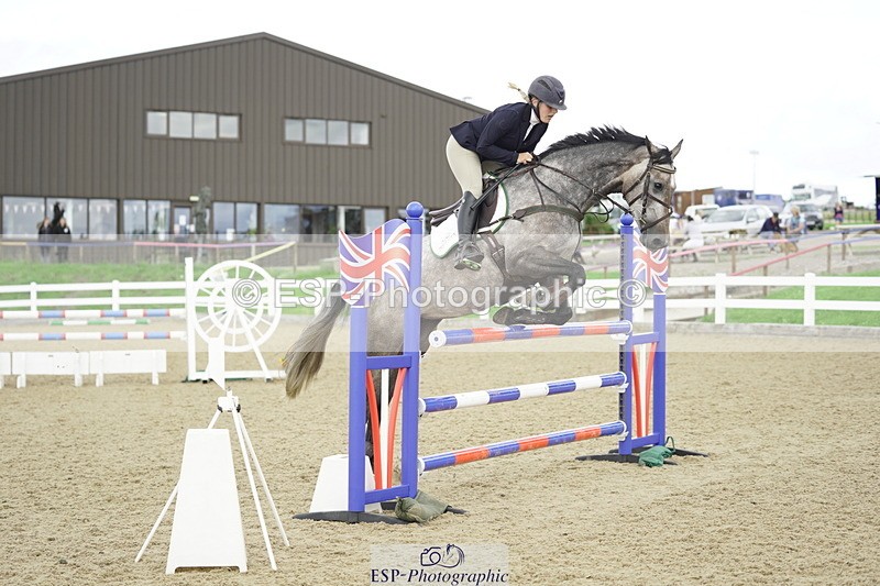 230728A-150154-02573 - Cls 11 1.05m Amateur Quali