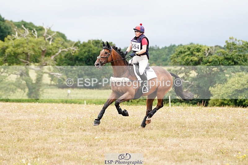 250803A-123758-13055 - M-554-Lucy.Henretty-Lee-AMANDI.VIVENDI