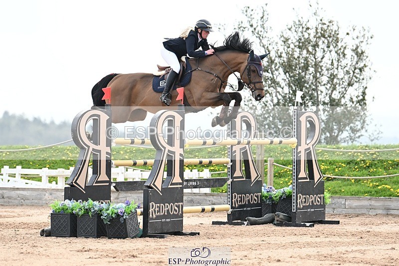 250425-171335-10901 - Cls 6 - 2 Star Medium Tour