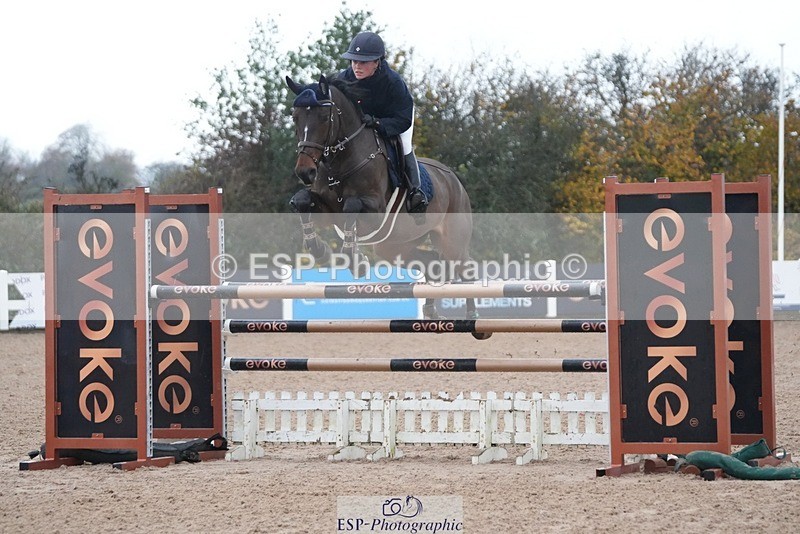 251107-135926-01297 - Cls 6 Foxhunter and 1.20m Open