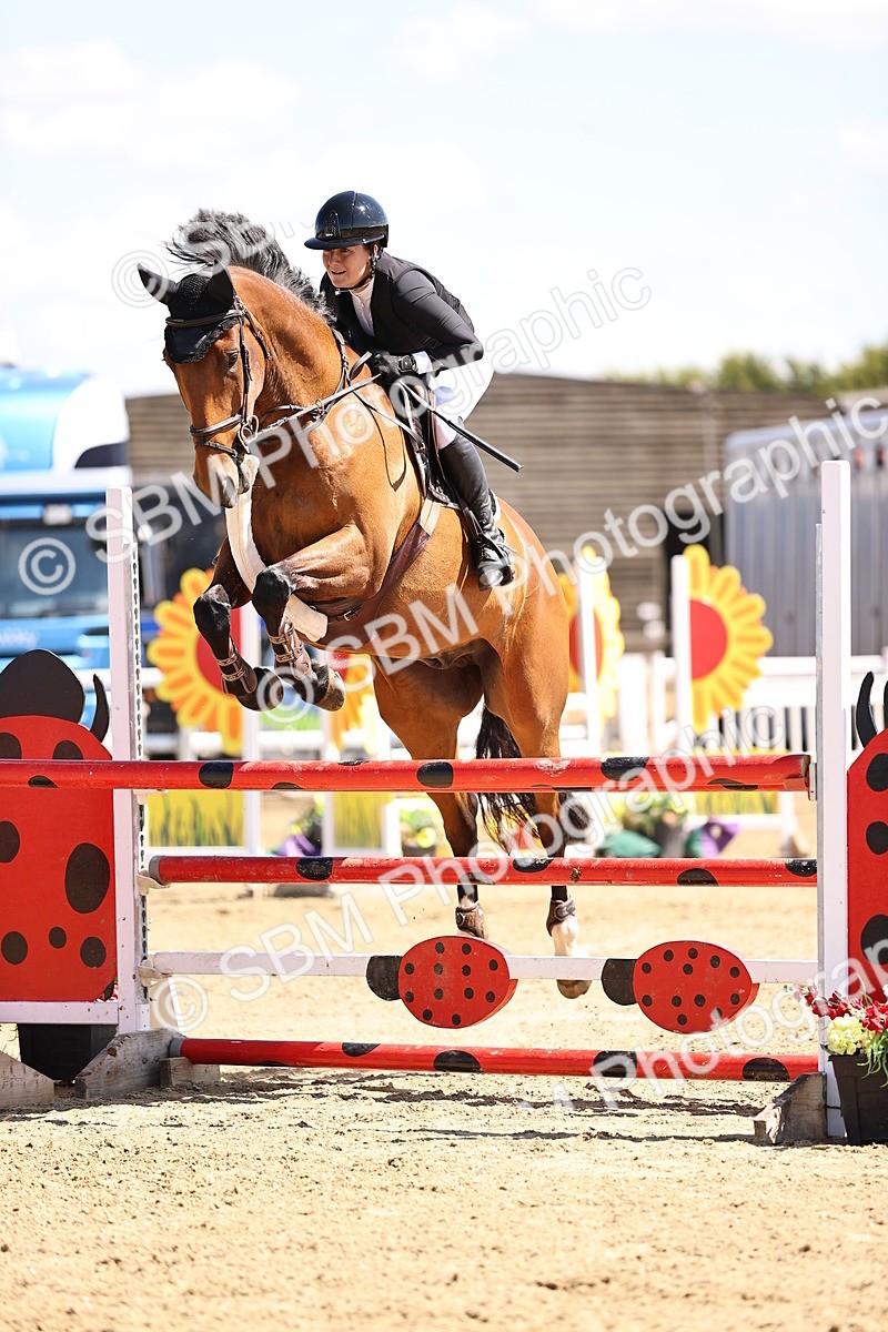 SBM_015009 - Class 15 - Senior Newcomers - 1.10m Open