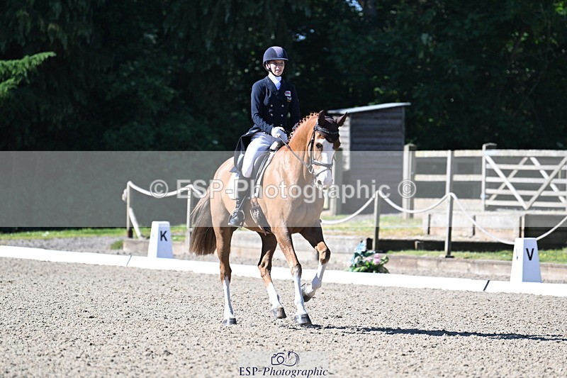 250522A-093836-02686 - A-006-Holly.Clarke-NICO