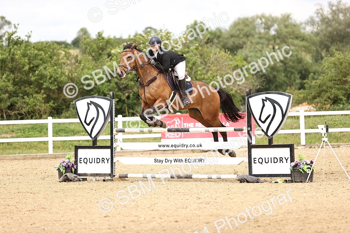 SBM_007819 - Class 19 - Senior Newcomers - 1.10m