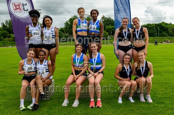 Relays26-816196 - Medals