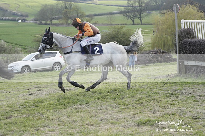 PtP 080423 1009 - Dingley Races The Woodland Pytchley Hunt PtP 08/04/23