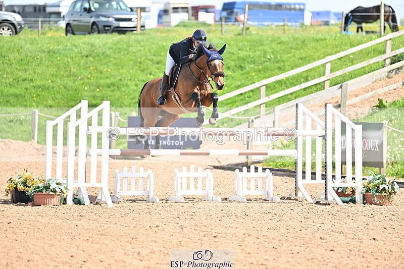 240510A-104531-05092 - Cls 21 Snr 1.20m Open