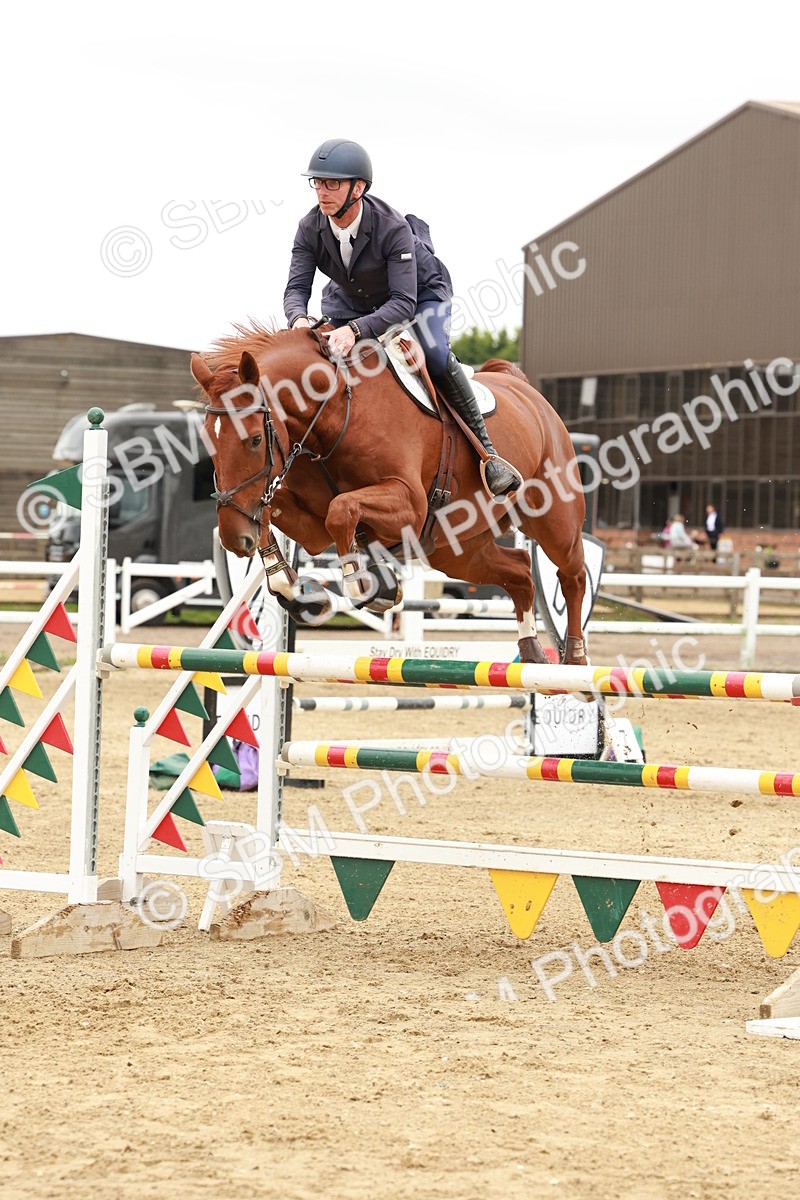 1I0A8078 - Class 5 - Senior Foxhunter 1.20m