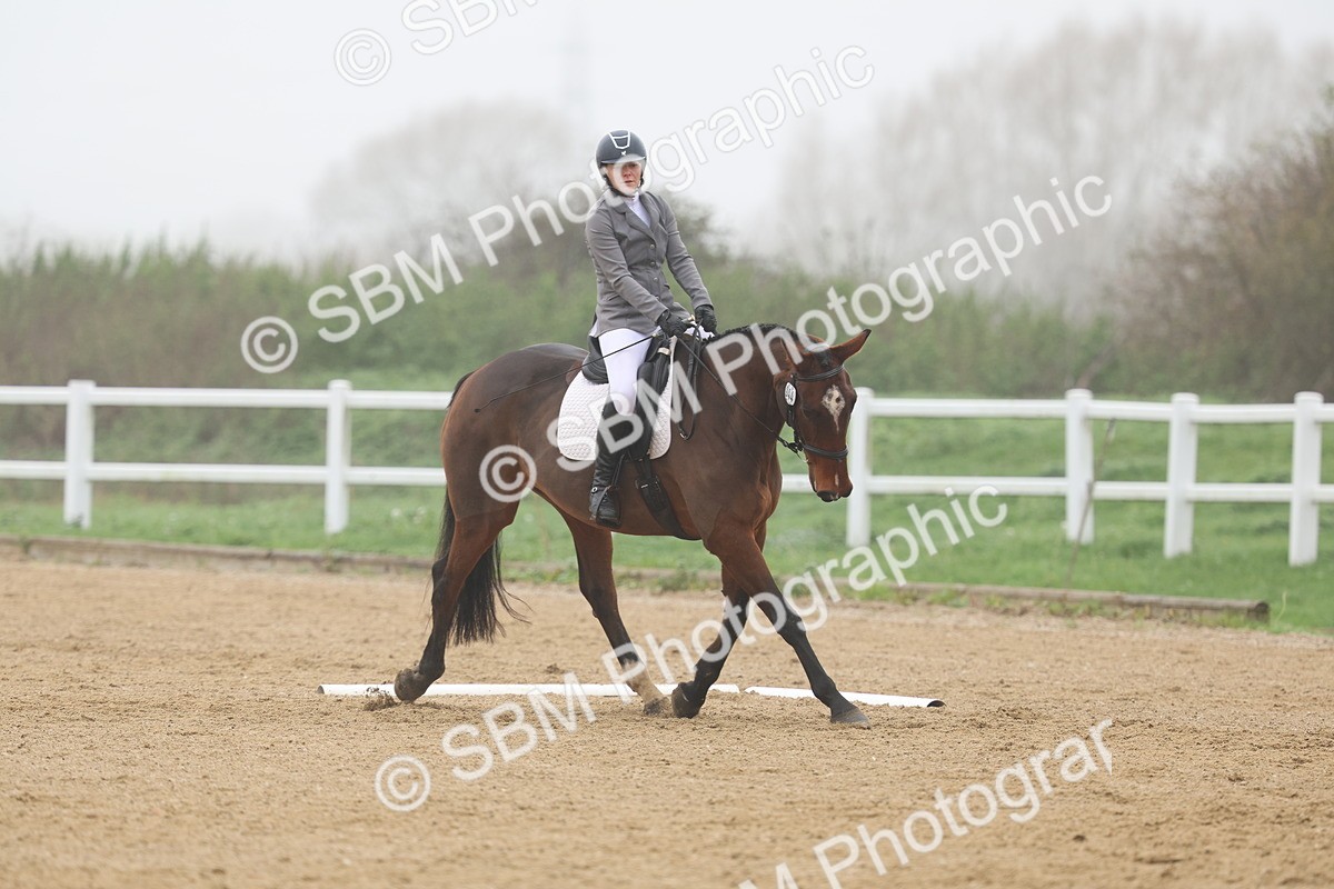SBM_002009 - Class 5 - Novice 27