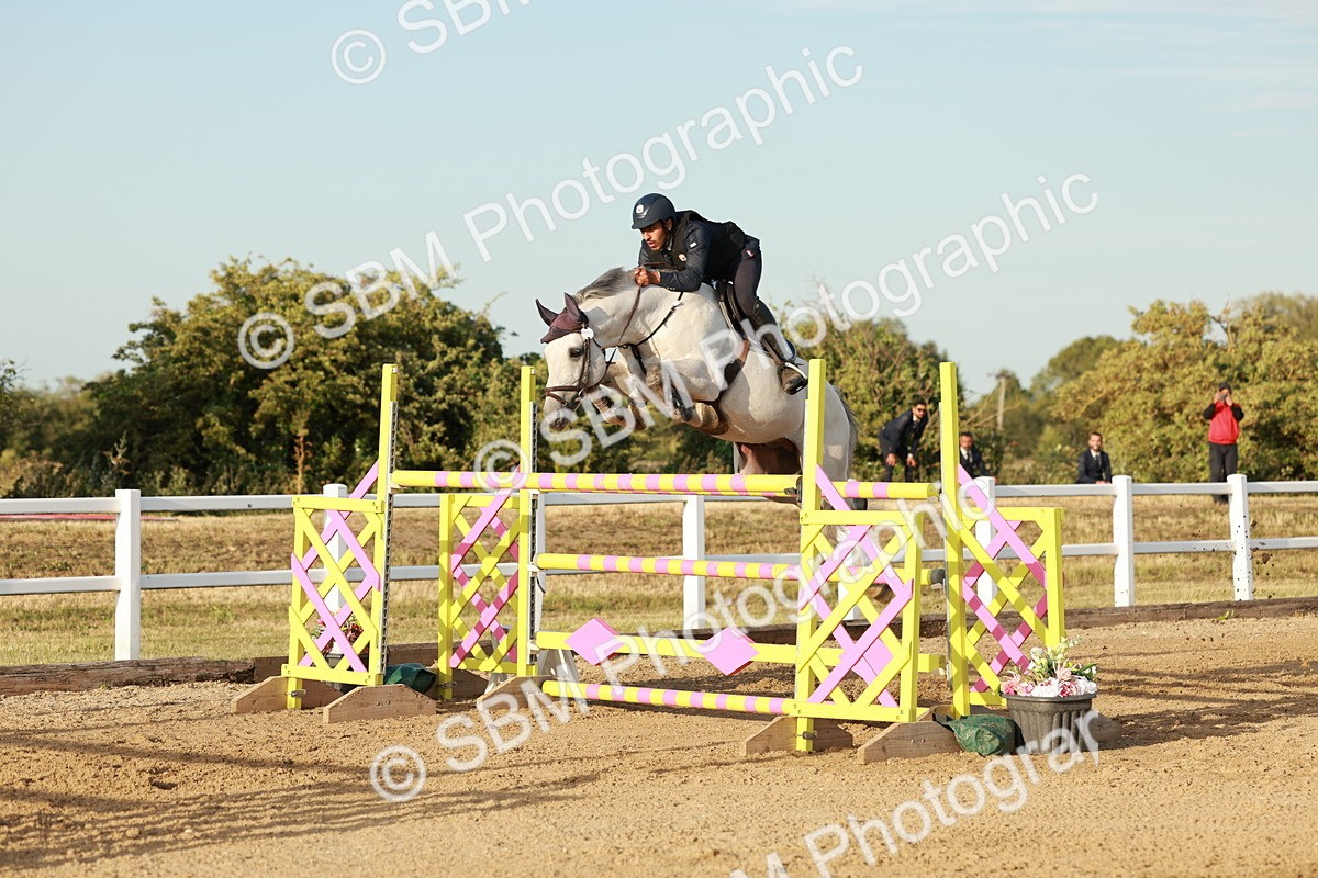 SBM_009094 - Class 6 - National 1.30m 1.40m Open Handicap