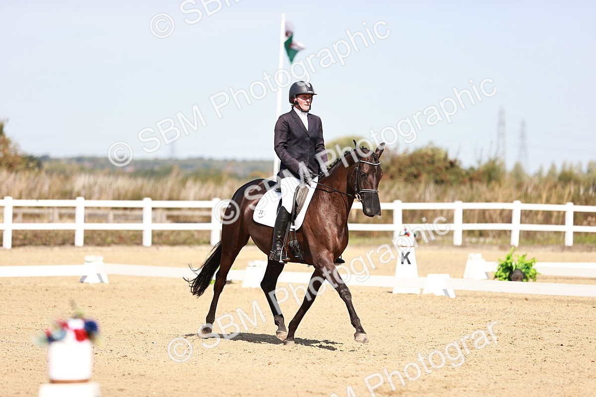 SBM_004489 - Class 12 - Novice 5 - 10.31-11.41