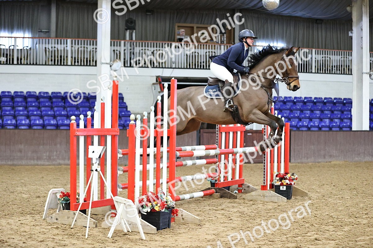 SBM_004056 - Class 15 - Joshua Jones Winter Discovery Championship Qualifier - 1.00m