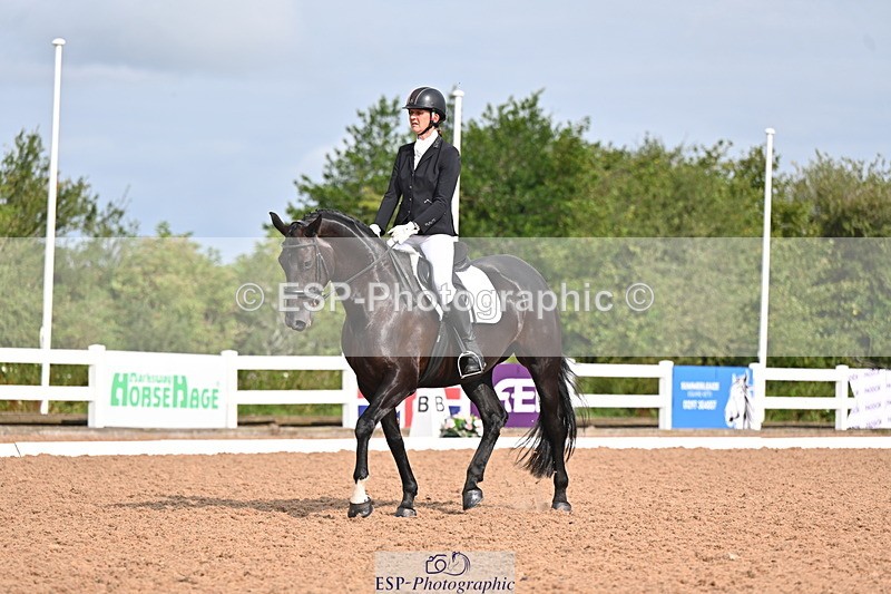 240817A-100806-07653 - 142-Elaine.Cleverdon-Pagante