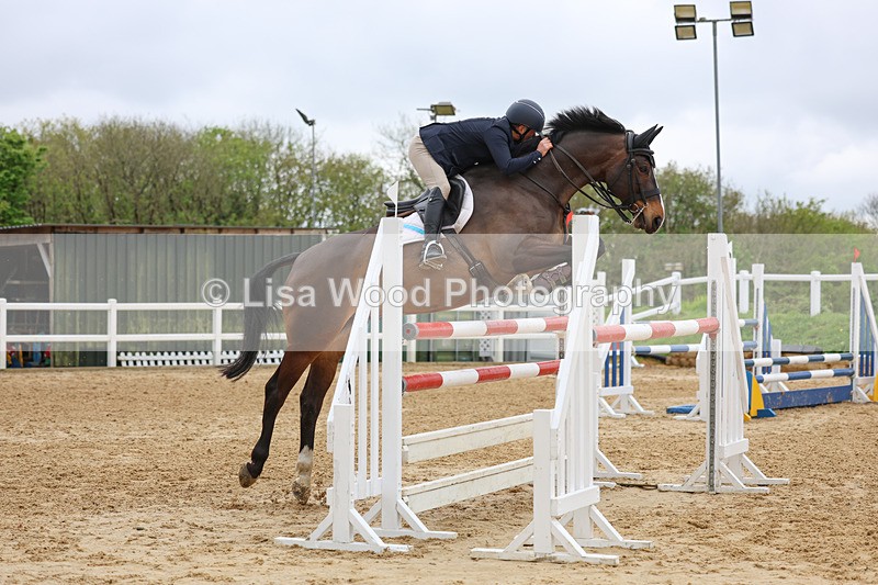 3E7A4096 - Class 7: Senior Foxhunter/1.20 open