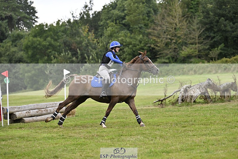 240825X-164939-37620 - 80cm XC 16.30 to 17.30