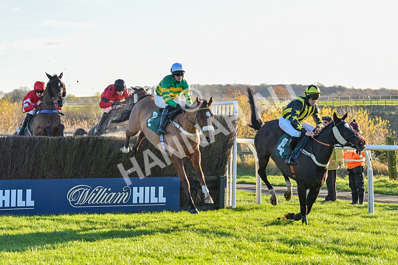 241123-Race 4-Arthurs Quay-7402 - Race 4