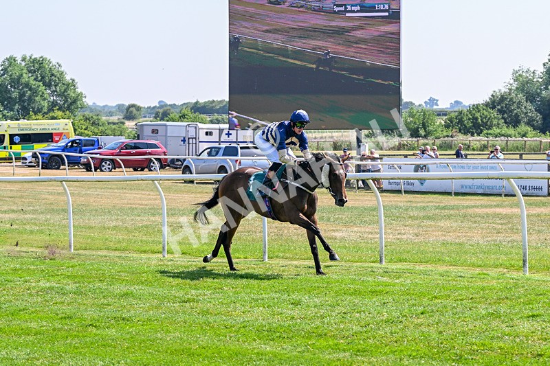 150726-Race 3-Lady Dublin-3202 - Race 3 15.10pm racingtv.com/freetrial Nursery Handicap