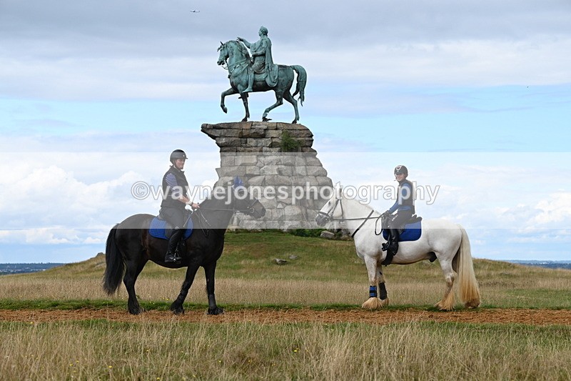 DSC_8684 - Time at Statue 13:52 to 14:33