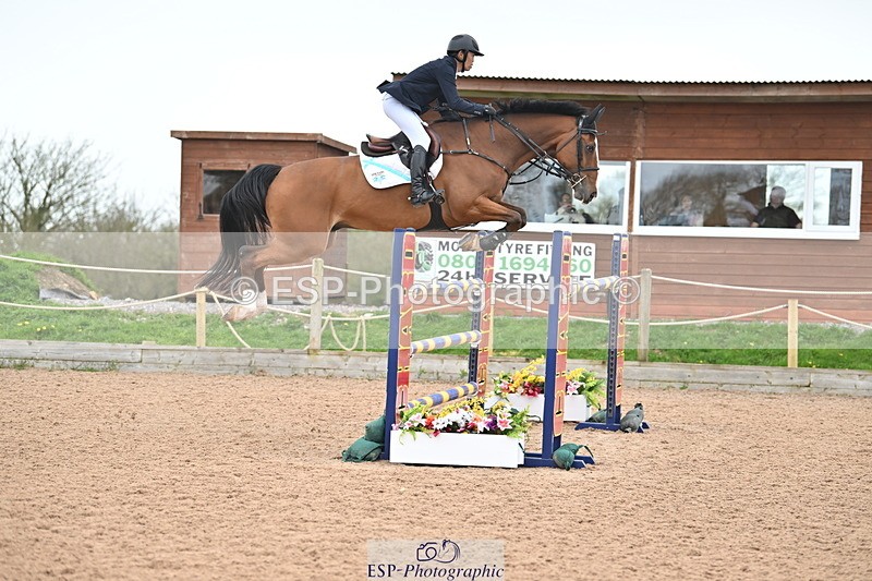 240405A-151655-02252 - Cls 6 National 1.40m Open