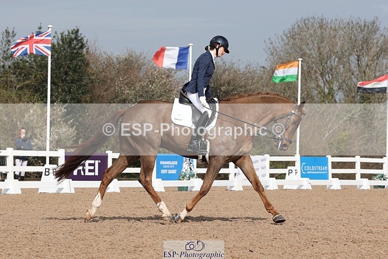 250404-112434-04962 - 093+097-Jennifer.Charleston+Gijs.Van.Vooren