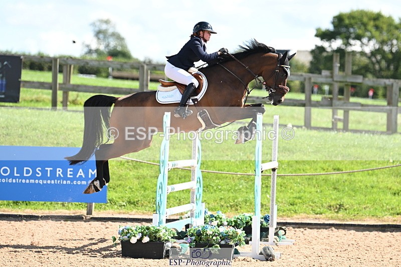 240913A-122535-04359 - Cls 15 Snr Foxhunter