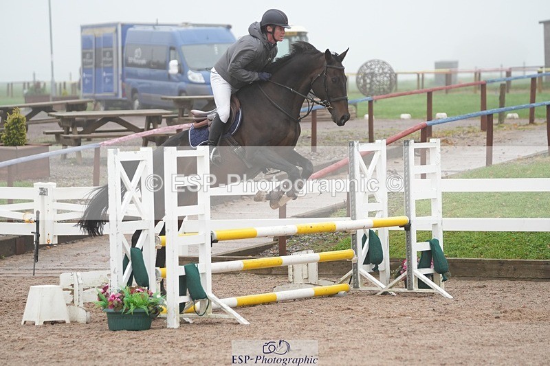 251003-104042-00094 - Cls 6 British Novice and 90cm