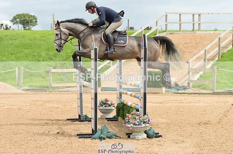 230813A-132146-13227 - Cls 49 Chard Eq 5yr Old Championship