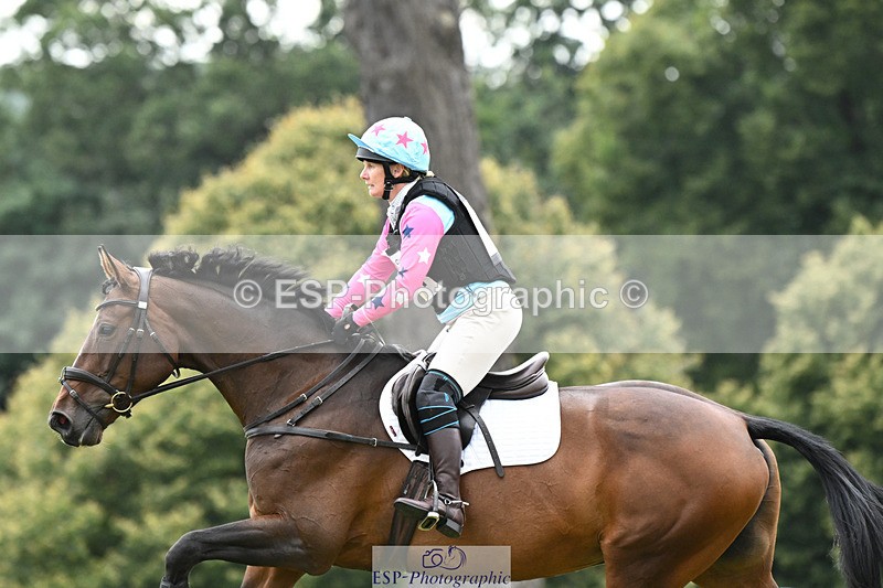 240825X-180919-38149 - 80cm XC 17.30 to End