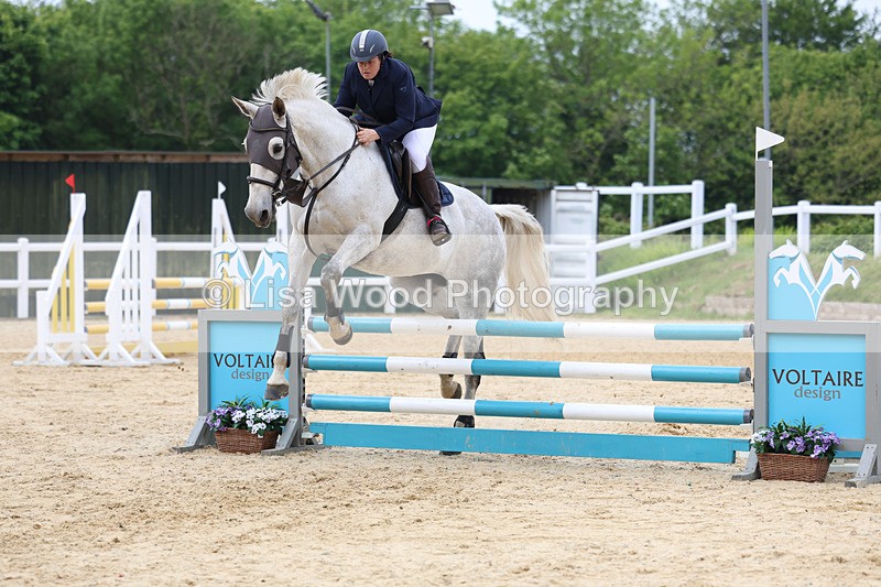 3E7A8525 - Class 4: Senior British Novice/90cm open