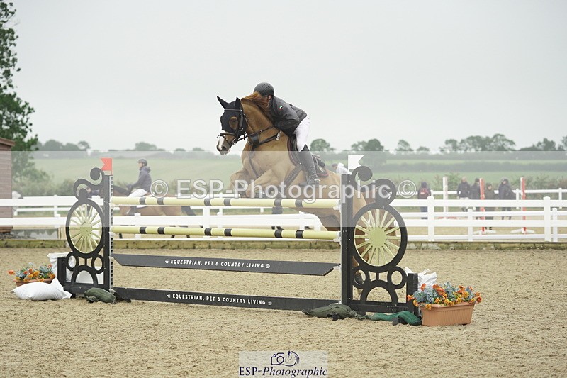 230722A-142334-09655 - Cls 23, 1 Star Gold 1.30m