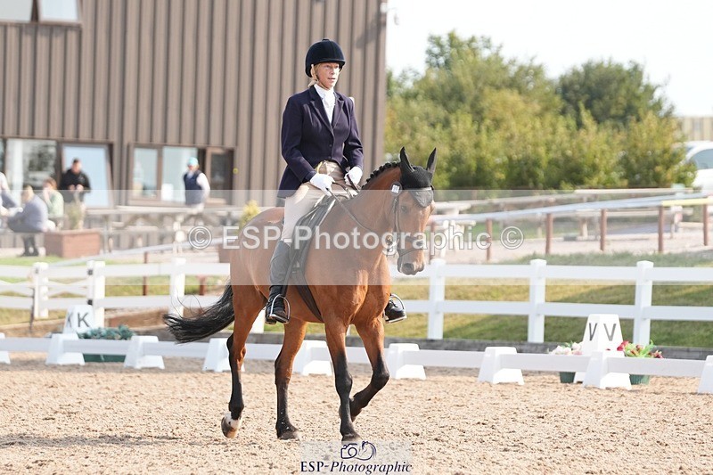 250817-094142-07214 - 157-Camilla.HankinsonChapel.Arch