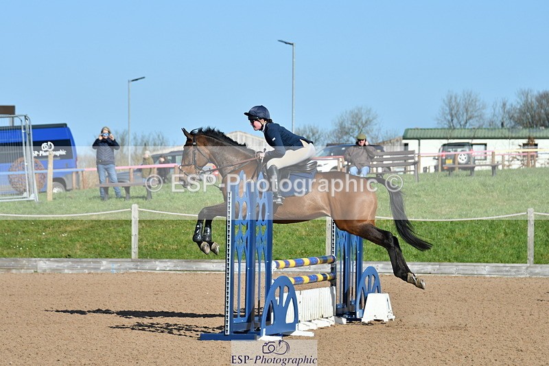 240306A-102843-00125 - Cls 1 British Novice and 90cm Open