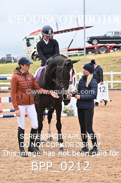 BPP_0212 - CLASS 25 SUN HOYS Redpost Equestrian Senior Foxhunter Second Round