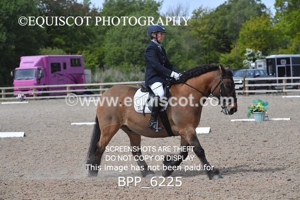 BPP_6225 - 26 F WALKER