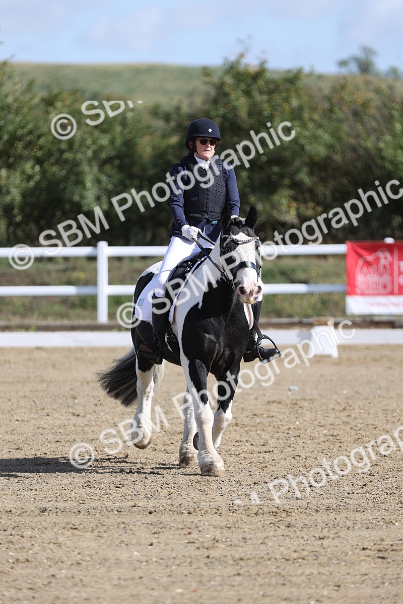 SBM_001211 - Class 2 - Intro 4 Champs - 9.44-10.38
