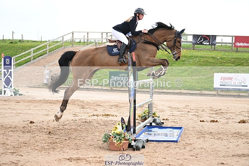 250425-101052-08149 - Cls 2 - 2 Star Small Tour